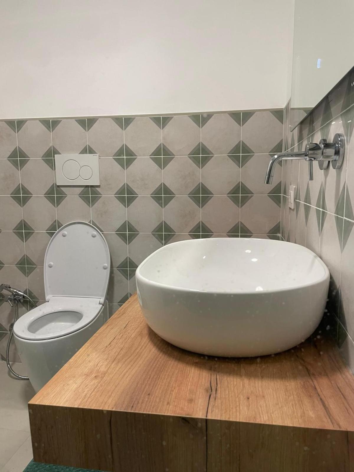 Bed & Breakfast Rch Roman Central House Ngoại thất bức ảnh