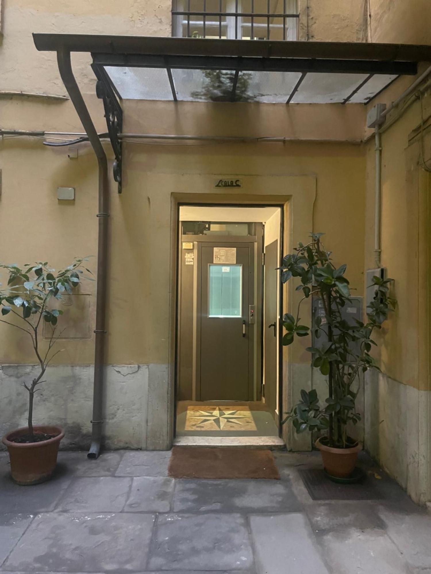 Bed & Breakfast Rch Roman Central House Ngoại thất bức ảnh